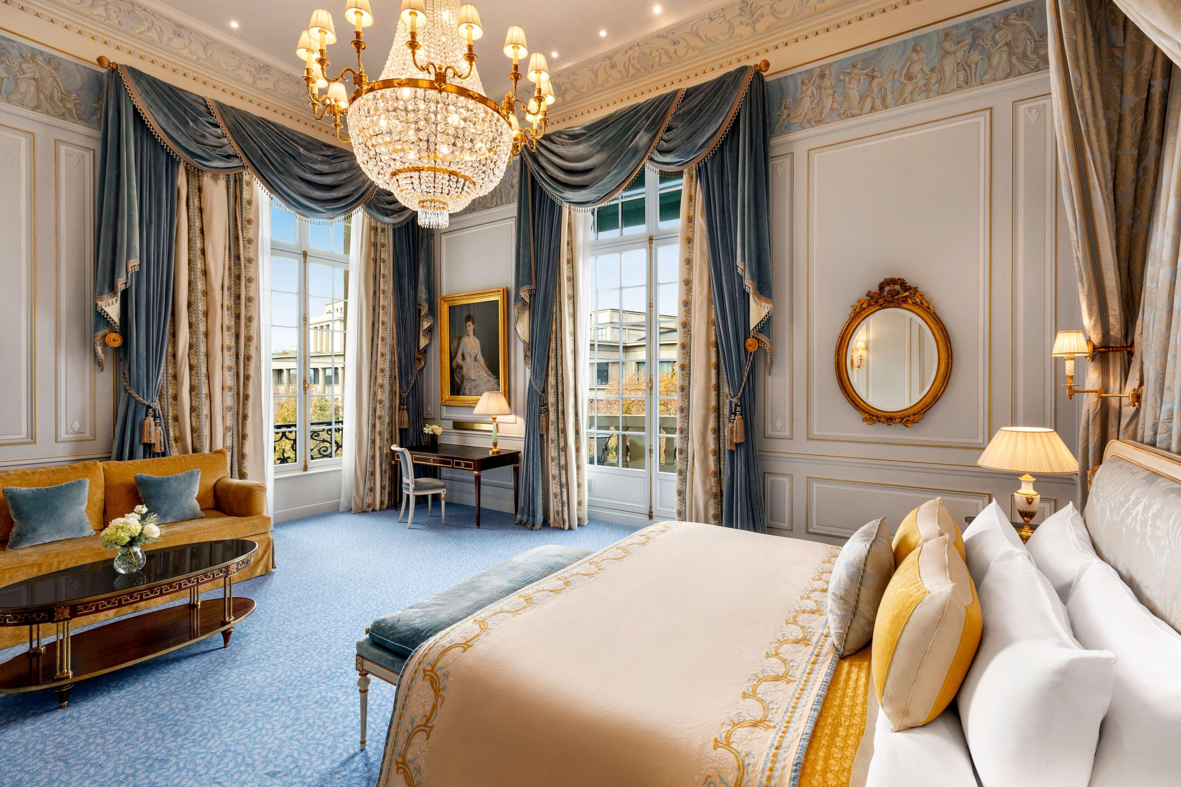 Shangri-La Hotel, Parigi Esterno foto