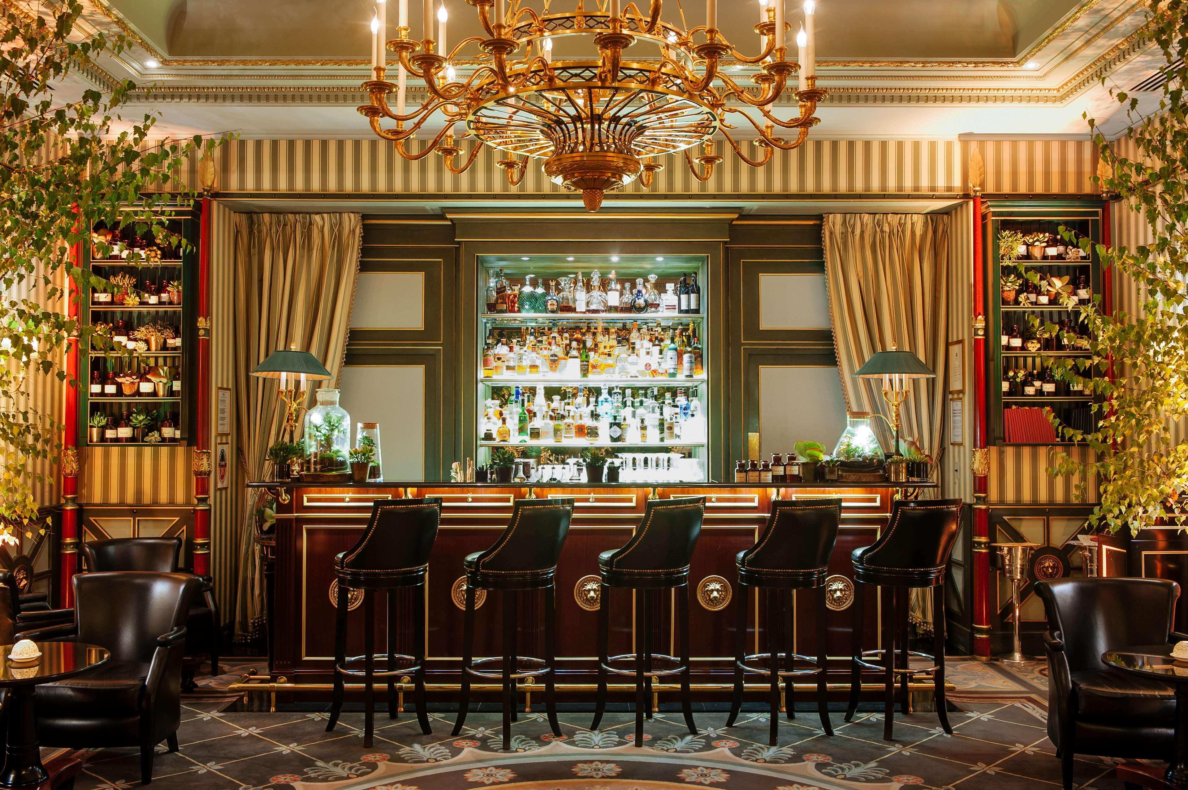 Shangri-La Hotel, Parigi Esterno foto