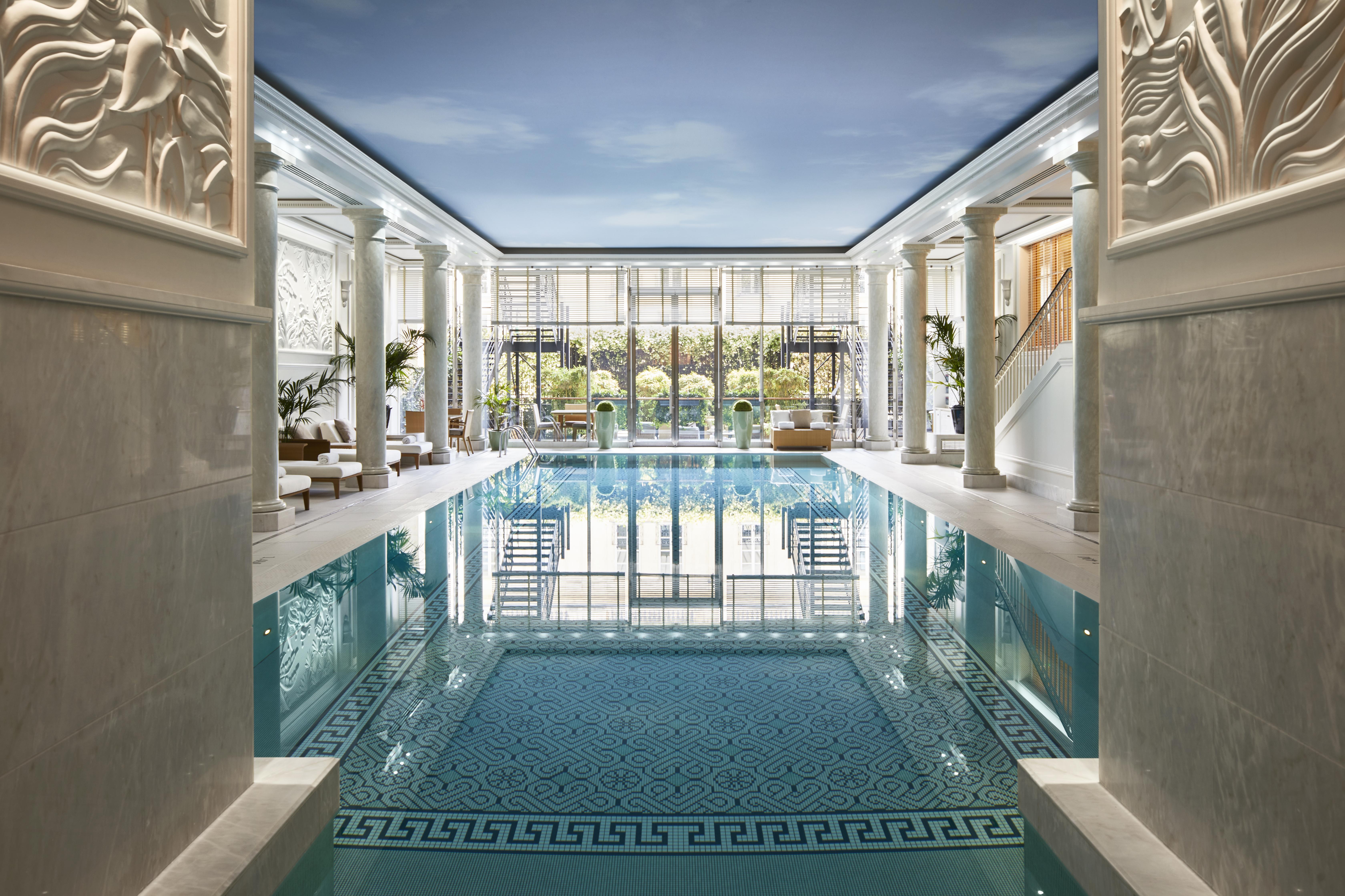 Shangri-La Hotel, Parigi Esterno foto